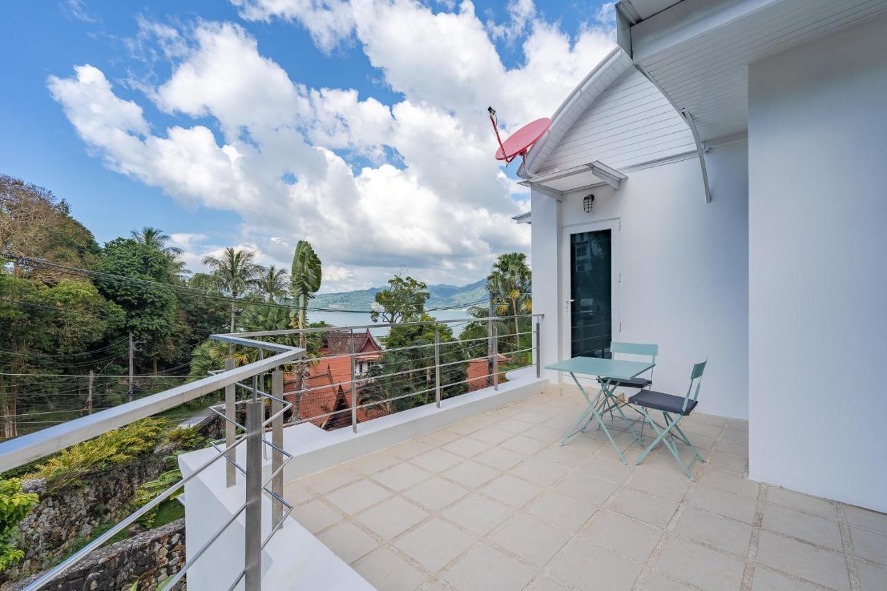 White Villa Patong Экстерьер фото